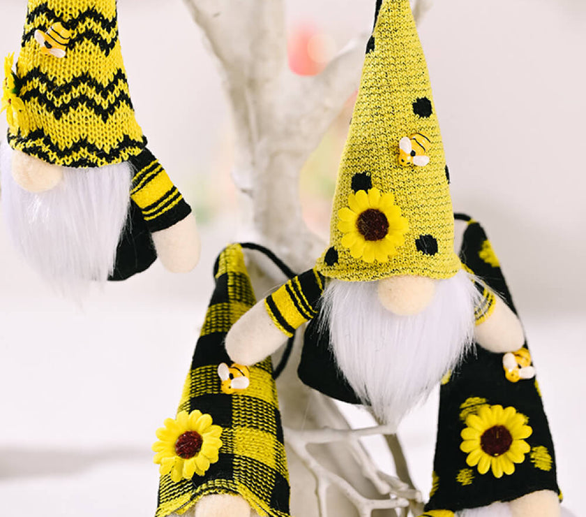 Random 4-Pack Sunflower Faceless Gnome Ornaments