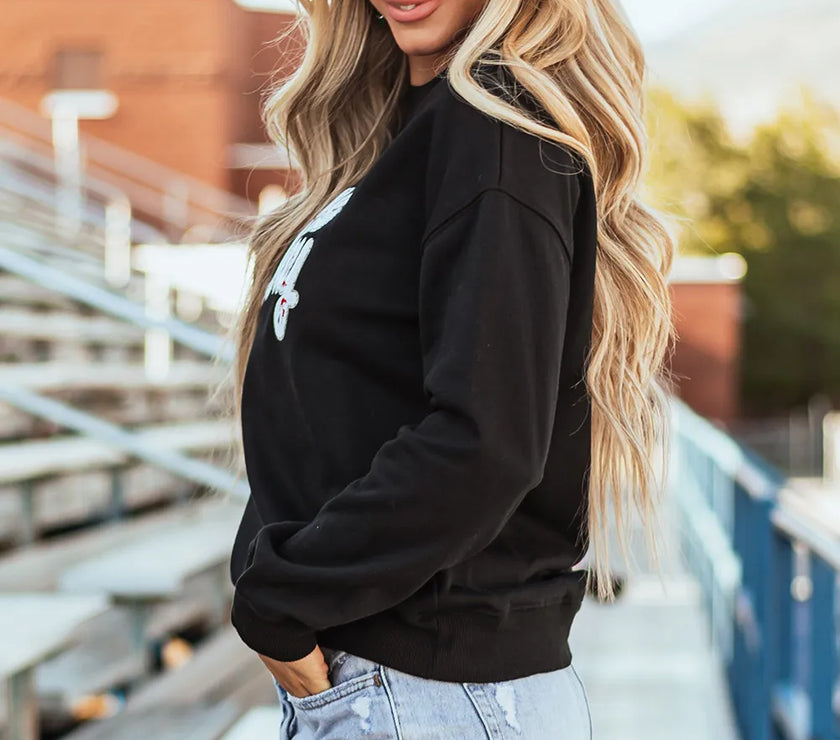 Letter Graphic Round Neck Long Sleeve Sweatshirt