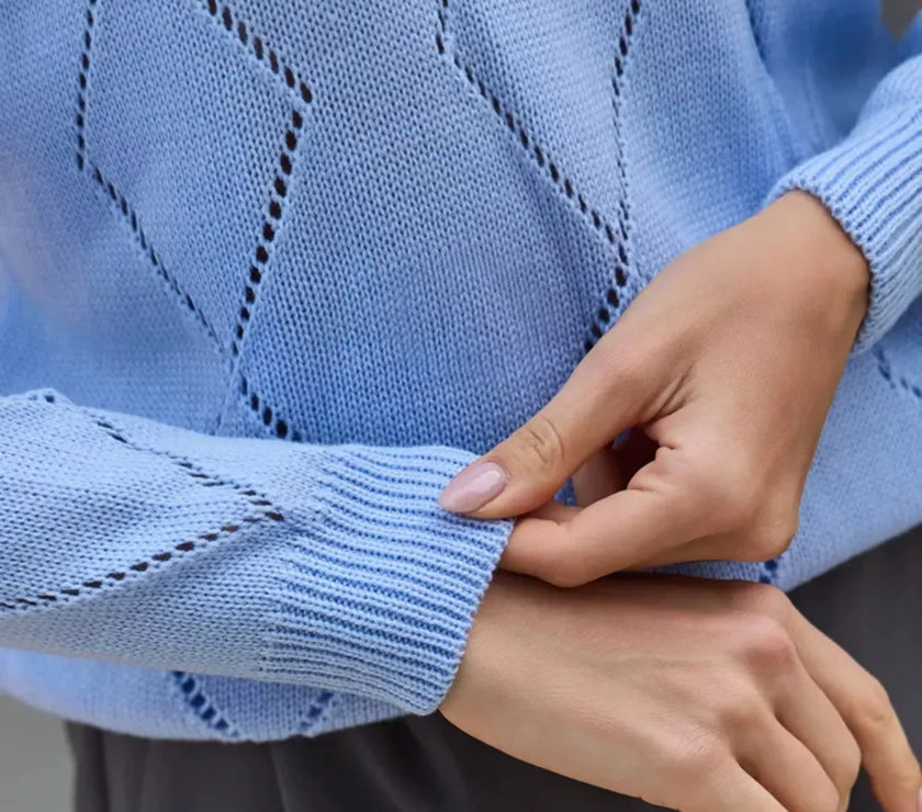 04b1f0e99c0a4fcb91f686ba41509c25-Max-Origin