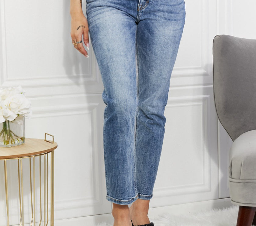 055b264cab7d4e2e9d38d2cf9b33a2d5-Max