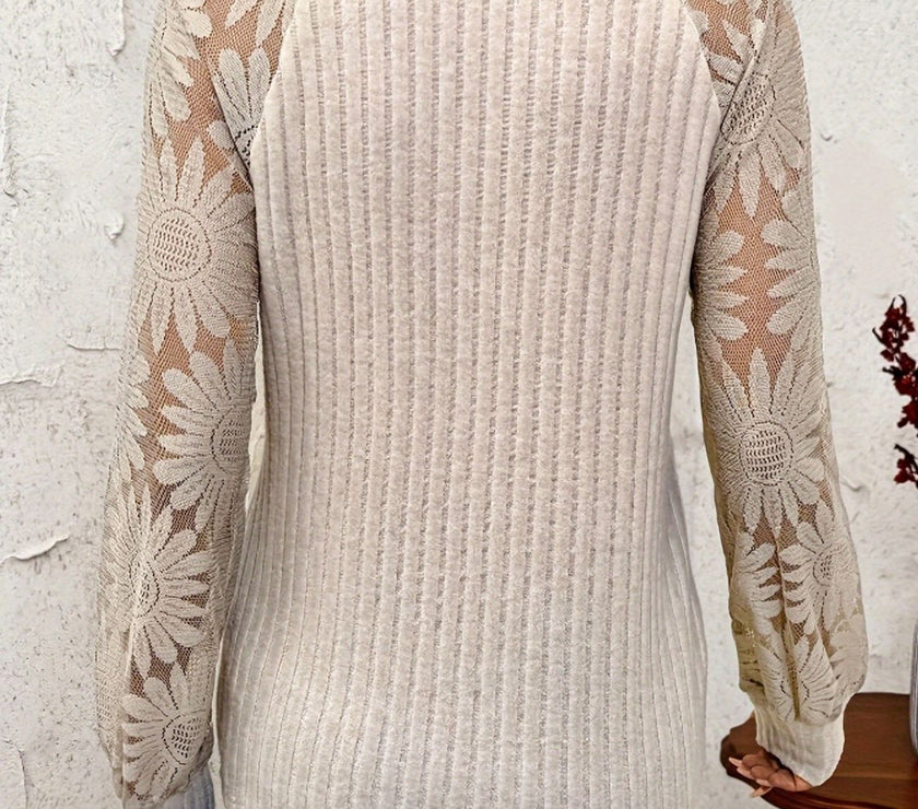 Round Neck Lace Patchwork Long Sleeve Top