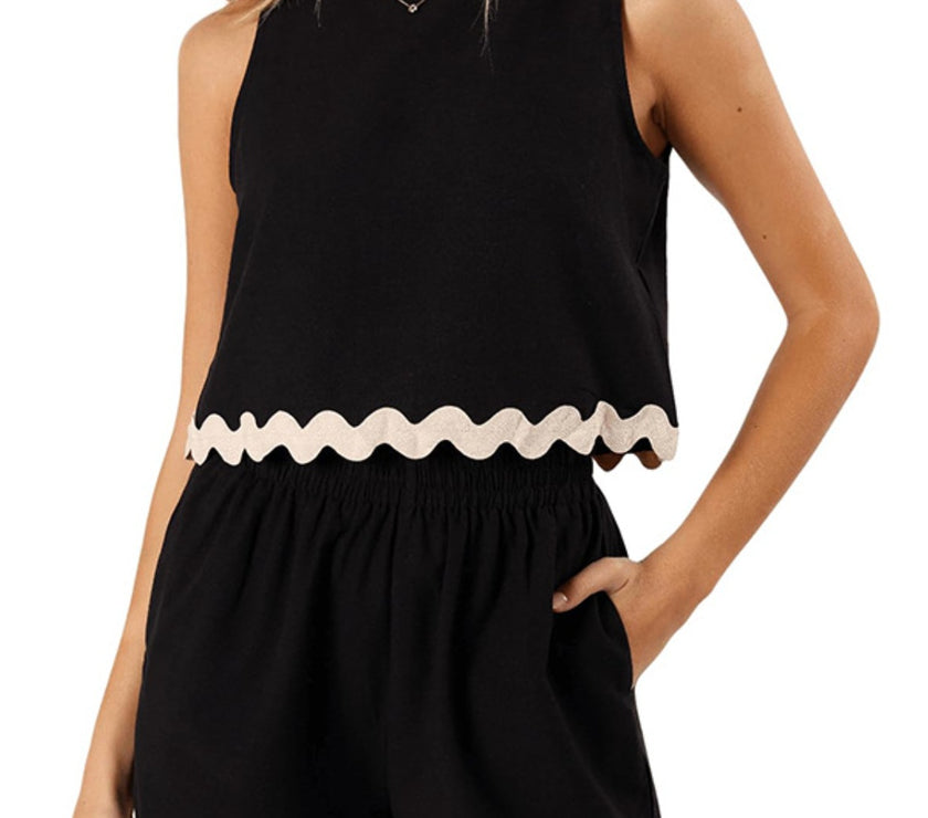 Contrast Trim Round Neck Top and Shorts Set