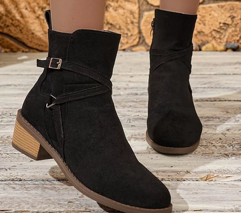 0a5945256a424f35bffcbf068b3c987f-Max-Origin