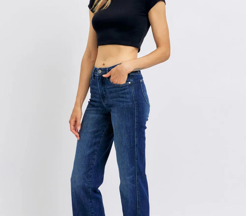 0a5a6bed-6b9c-4e82-b299-d3f22471a5c8-Max