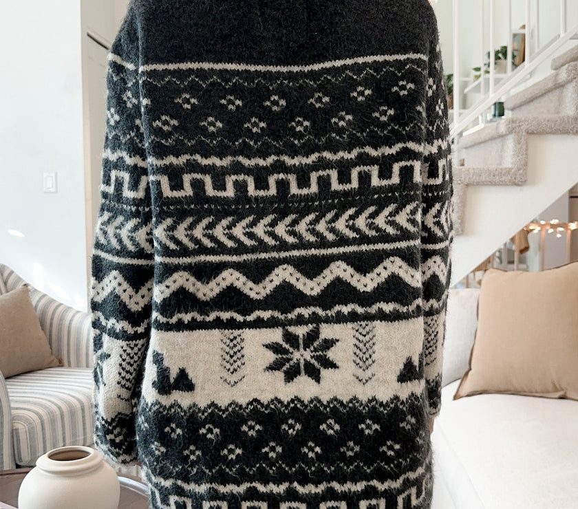 Snowflakes Collared Neck Long Sleeve Cardigan