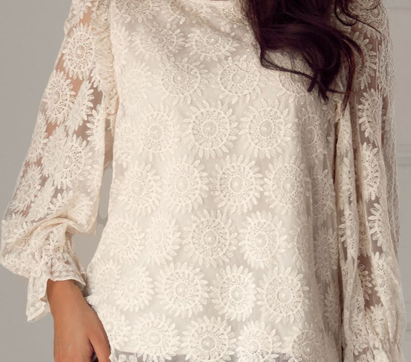 Flower Jacquard Flounce Sleeve Blouse