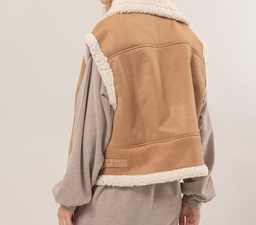 HYFVE Fur-Contrast Zip Up Suede Vest