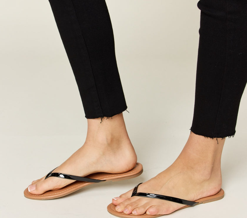 WILD DIVA PU Leather Open Toe Sandals