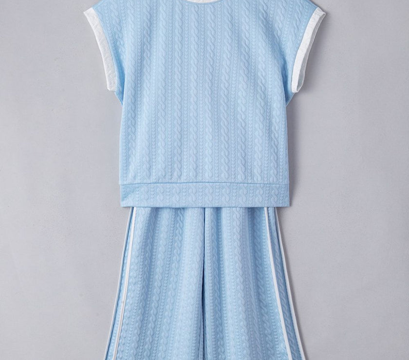 17b54fd0-e801-4862-82a2-e340dfef7012-Max