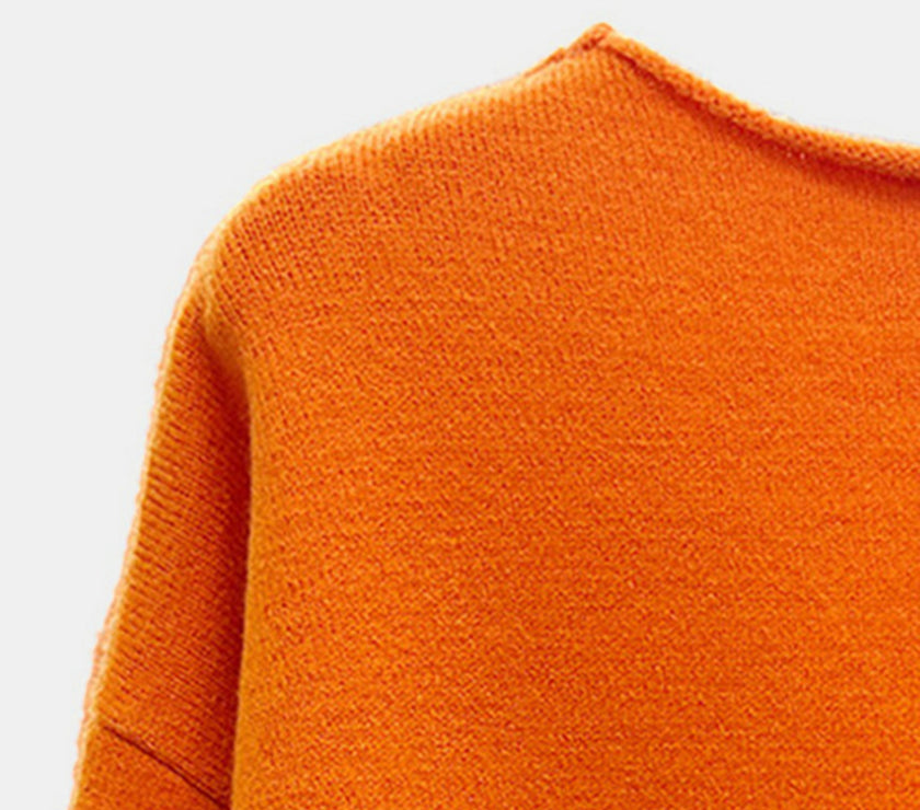 V-Neck Long Sleeve Knit Top