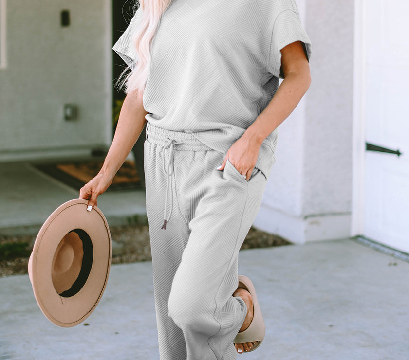 204cff4323774d619d3b4ae44b06a736-Max