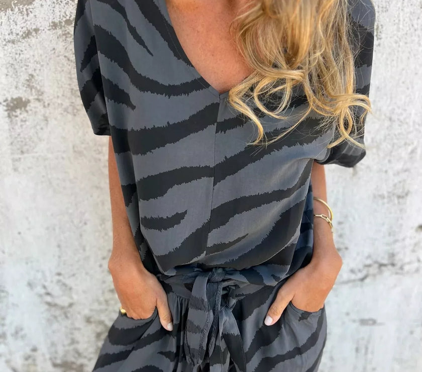 21f8a30cf4114395b0b9ed4302d86472-Max-Origin