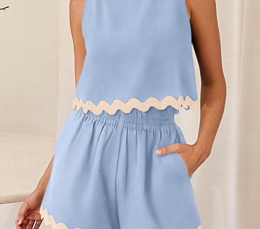 Contrast Trim Round Neck Top and Shorts Set