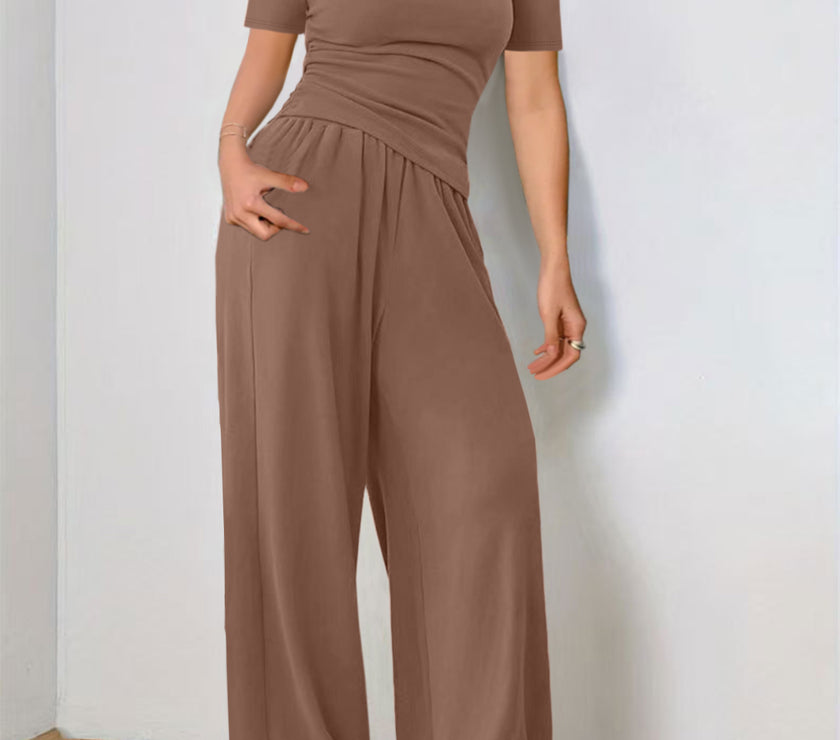 25a551c8-62cd-4efc-8412-5c0d42a09559-Max