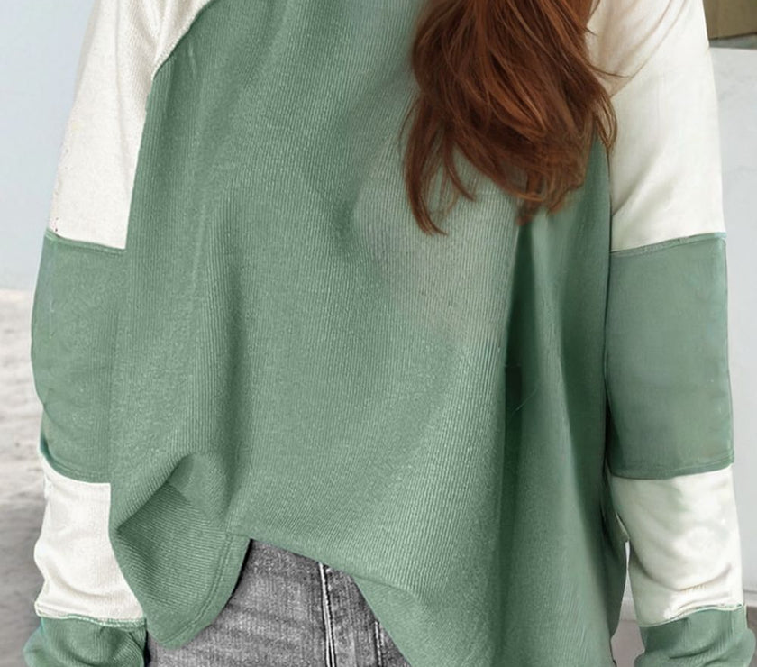 Color Block Round Neck Raglan Sleeve Top