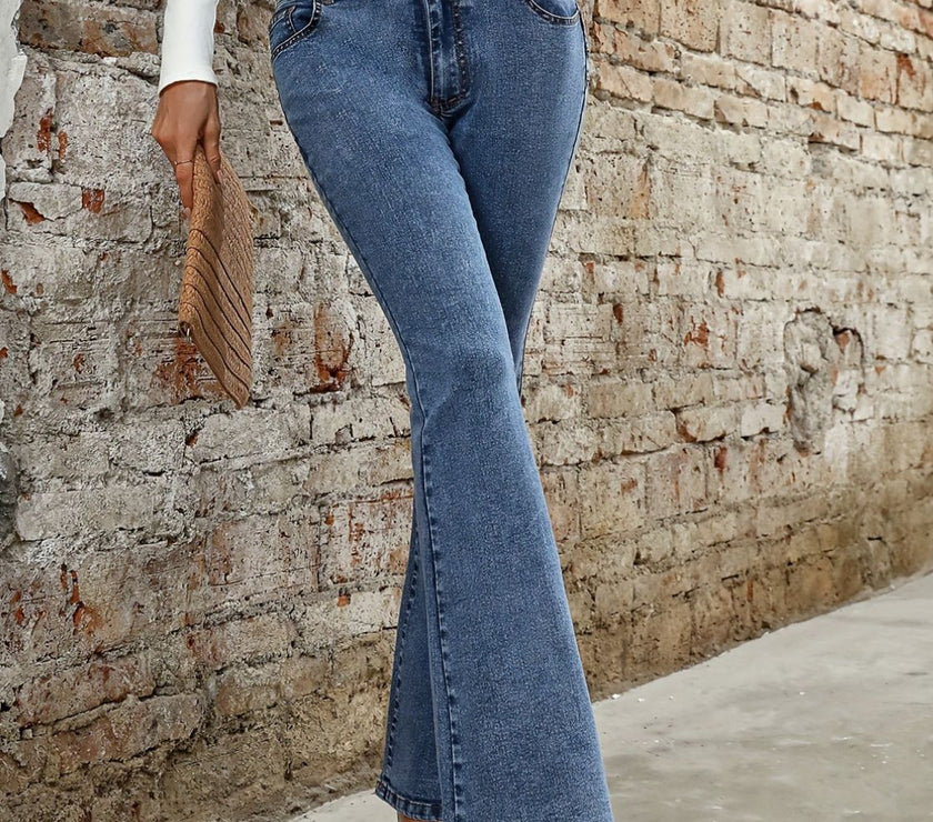 Bootcut Jeans with Pockets