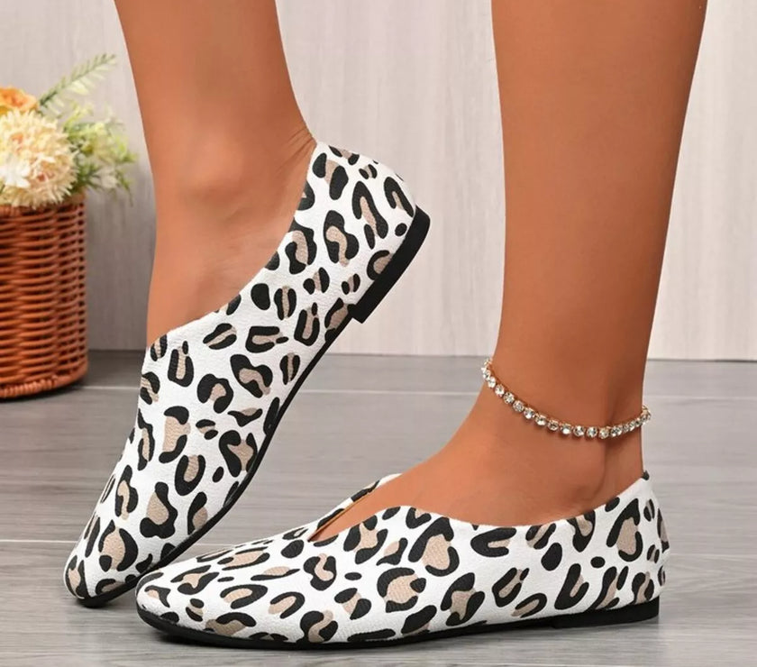 2f2e2a7375d04d438e6813eb8c4d0570-Max-Origin