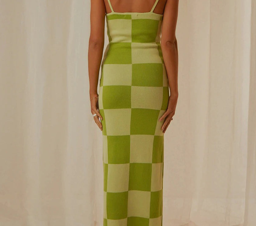 30b881cd41954bcc9cc25b2b2bbc9eb2-Max