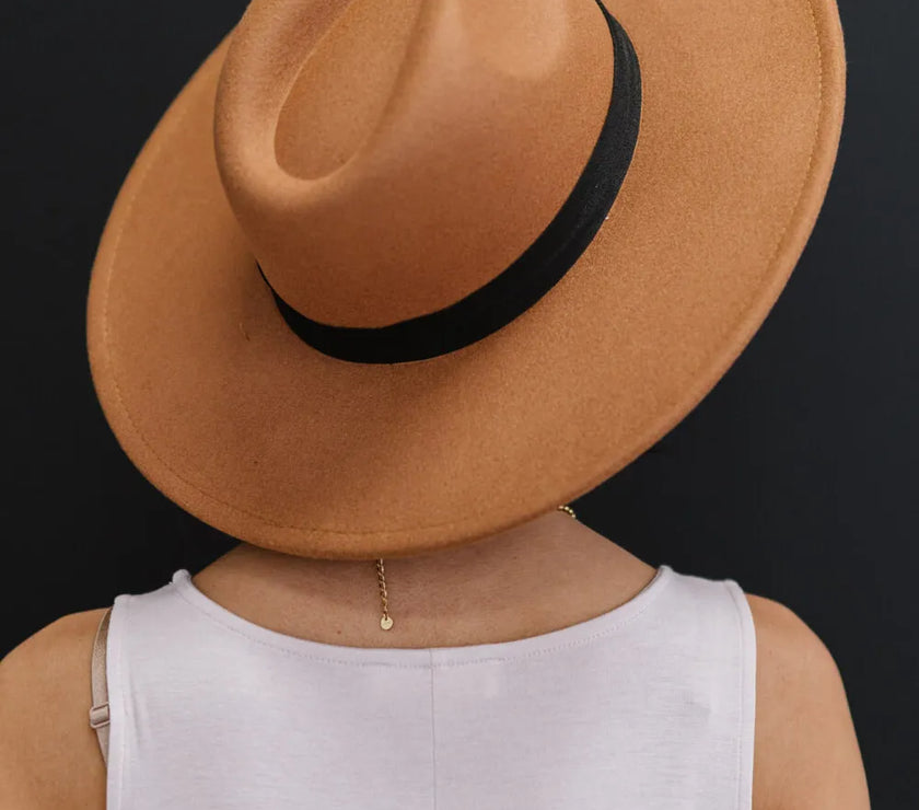 326f8008-b5f7-4c44-841d-3e1fc3633bd8-Max