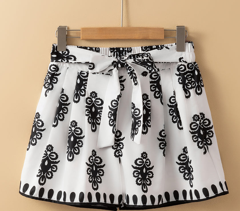 Black Tribal Geometric Print Belted High Waist Casual Shorts