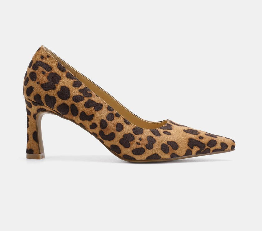 Beast Fashion Faux Suede Leopard Point Toe Pumps