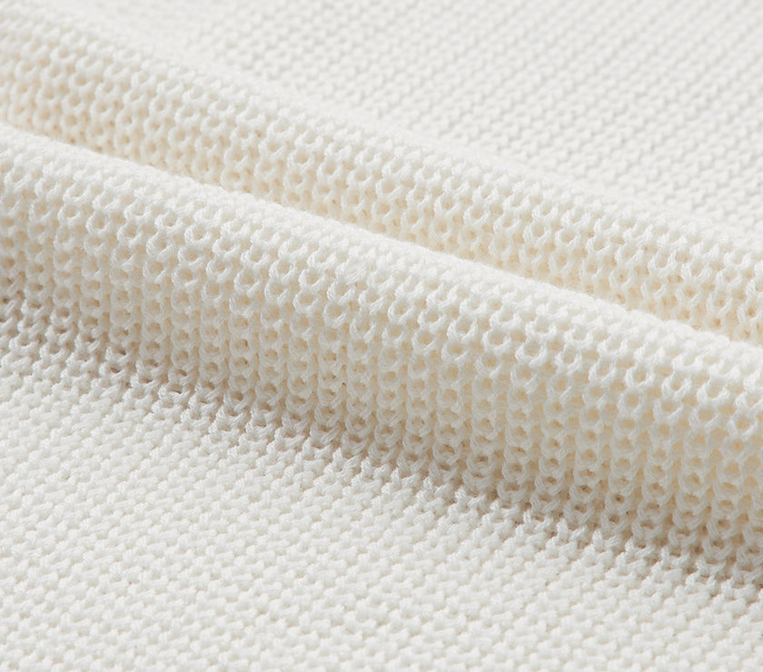 Central Seam Turtleneck Sleeveless Sweater Vest