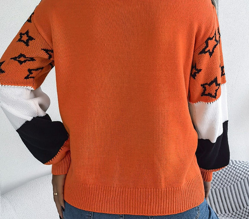 Star Contrast Round Neck Sweater