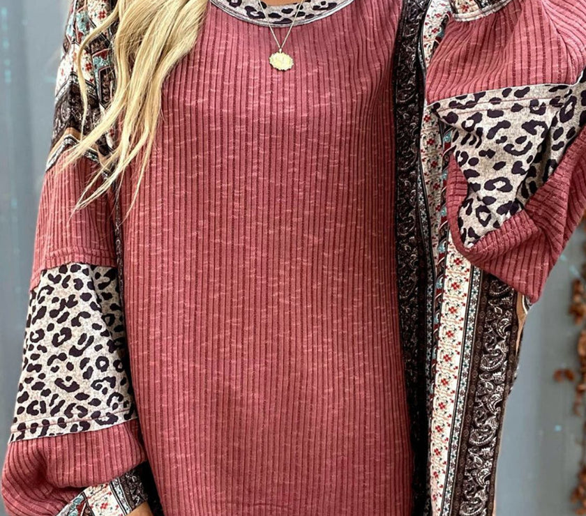 Leopard Round Neck Long Sleeve Sweatshirt
