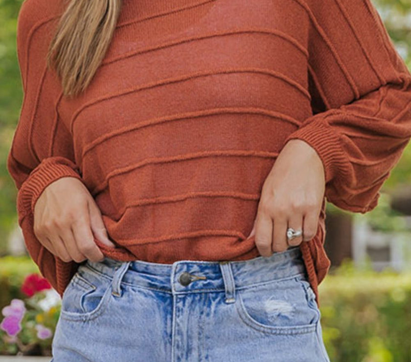 Round Neck Long Sleeve Knit Top