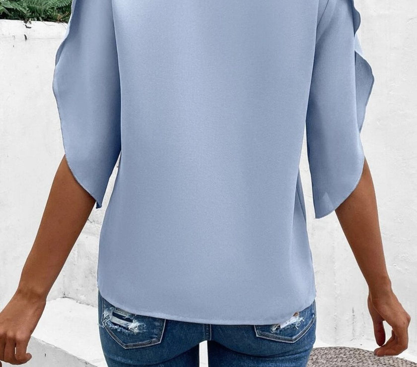 Lace Detail V-Neck Half Sleeve Blouse