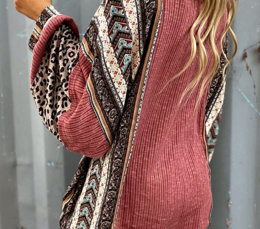 Leopard Round Neck Long Sleeve Sweatshirt