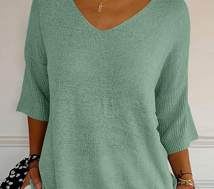 V-Neck Three-Quarter Sleeve Knit Top