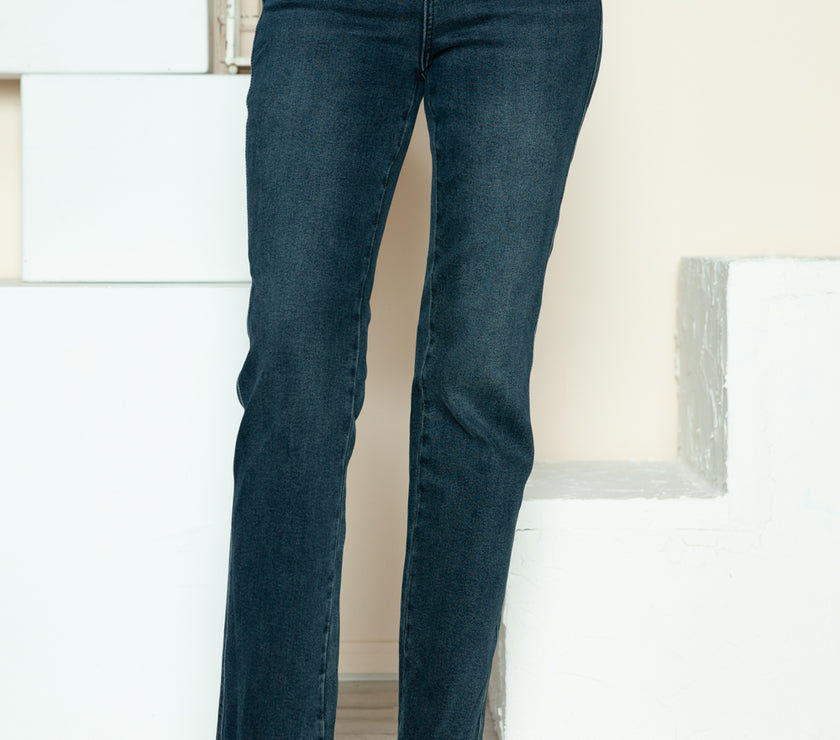 Judy Blue Full Size Button Fly Hem Destroy Straight Jeans