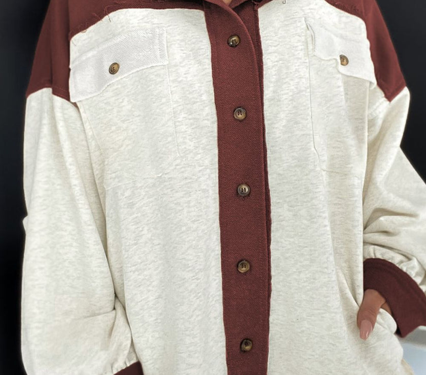 Pocketed Contrast Collared Neck Jacket