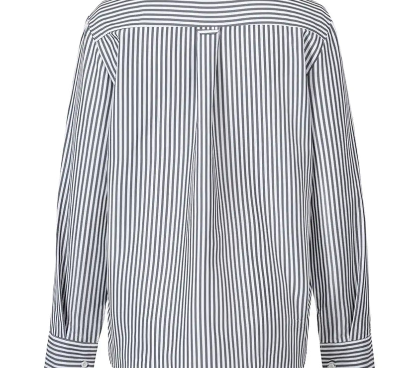 60eb2a27-68d4-4f87-9346-d19acf23f508-Max