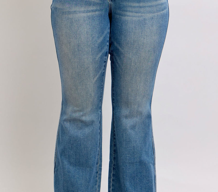 62b3953e-981d-466b-ad20-480272661ea0-Max