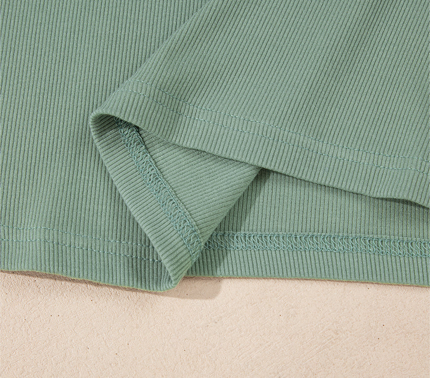 Color Block Round Neck Raglan Sleeve Top