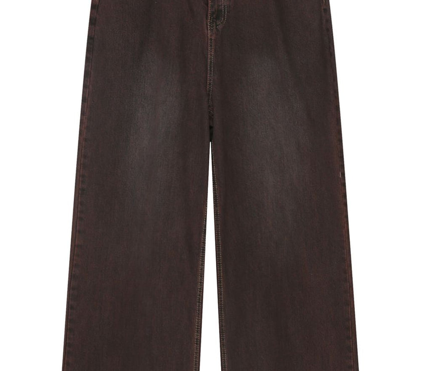 652409e5-b4d1-4907-b668-f5ad032fdb7b-Max