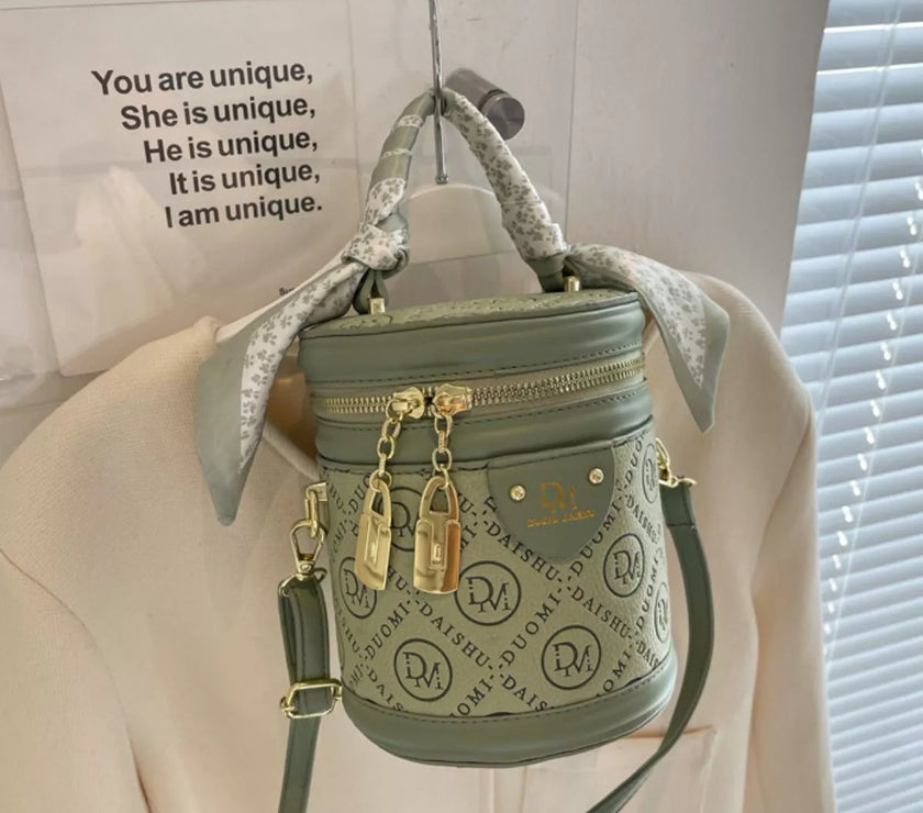 65ed1b01-b58a-4f4a-a595-5404187b3c21-Max-Origin