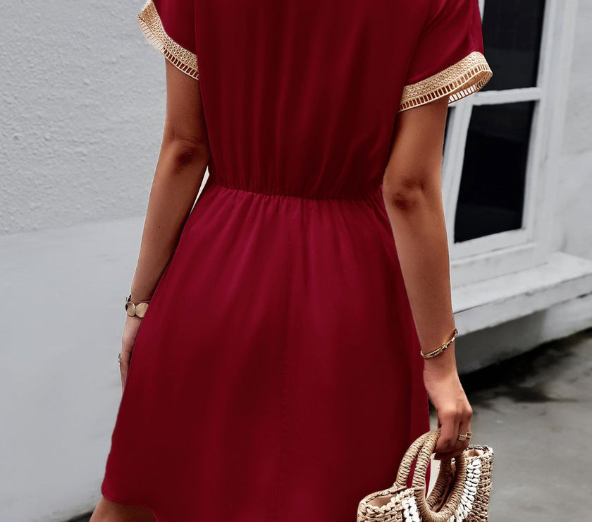 Devine Contrast Trim V-Neck Short Sleeve Mini Dress