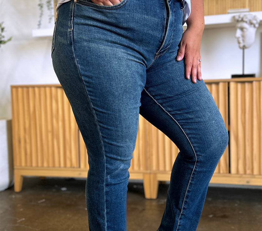 Judy Blue Full Size Tummy Control High Waist Slim Jeans
