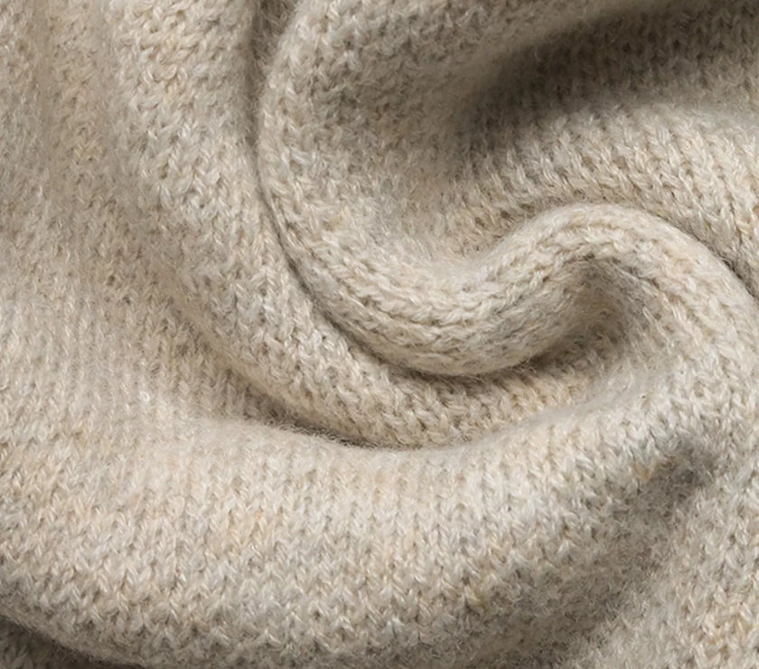 688fa638f2e74375bdea3647650e8c61-Max-Origin