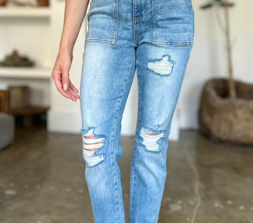 Judy Blue Full Size Distressed Straight Jeans with Patch Pockets