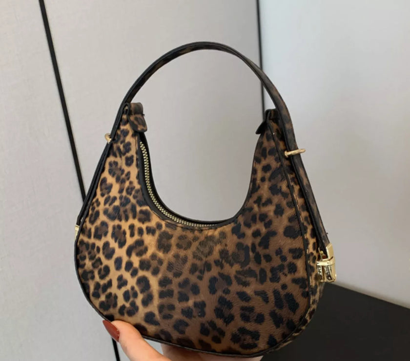 69843b0c5d144e42afef0994b7c9df67-Max-Origin