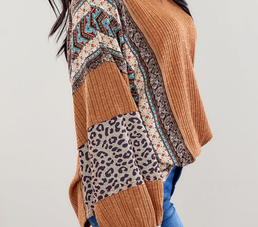 Leopard Round Neck Long Sleeve Sweatshirt