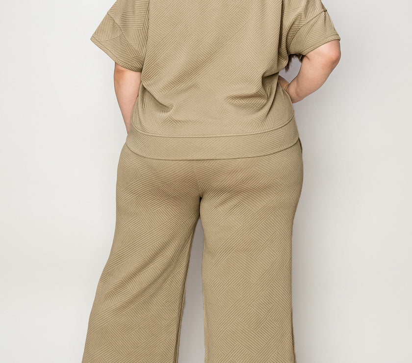 6b107f01-860a-48db-a06c-be4e535b7241-Max