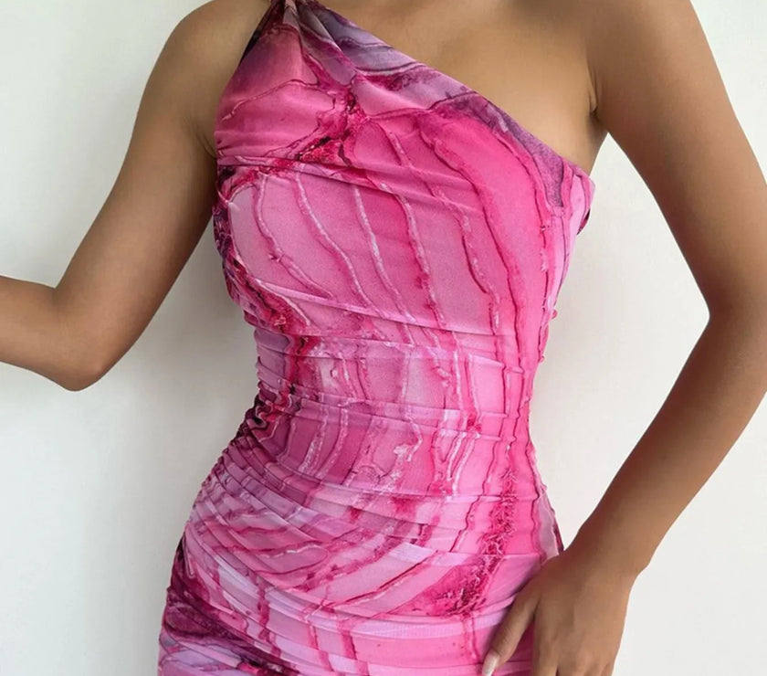 6b5041e81bab41c793a83ba39de6e556-Max-Origin