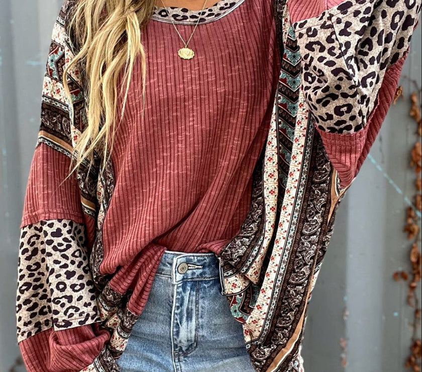 Leopard Round Neck Long Sleeve Sweatshirt