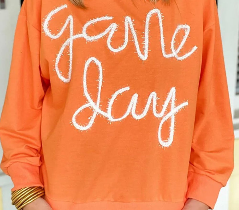 Round Neck Long Sleeve Sweatshirt