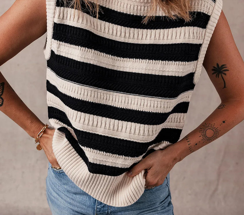 Color Block Round Neck Sweater Vest